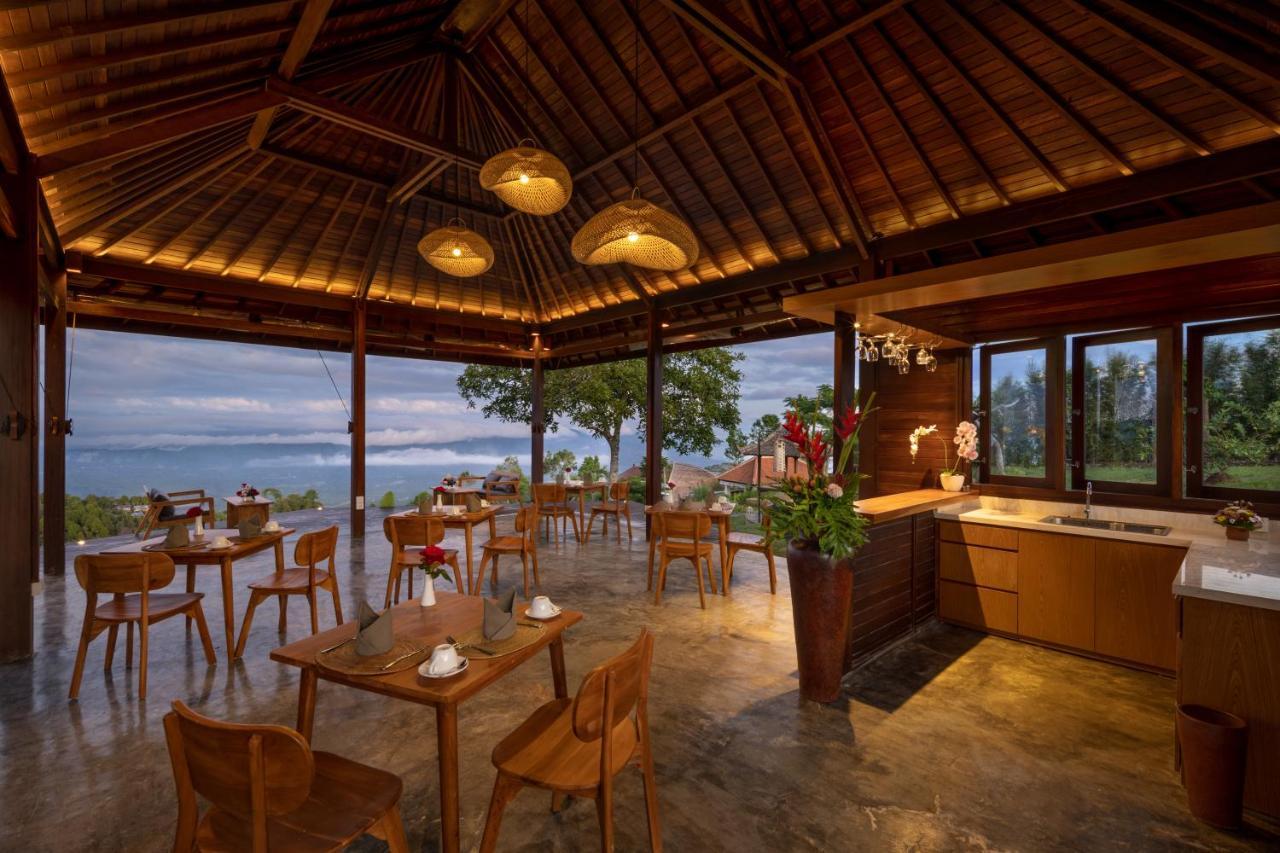 Munduk Tentrem Resort Exterior photo